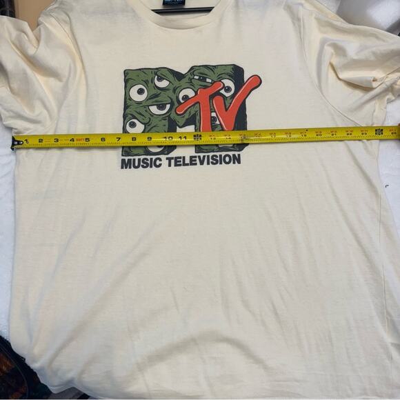 MTV Music Television Unisex Graphic Eyeballs Short Sleeve T Shirt Size 2XL - Picture 6 of 6